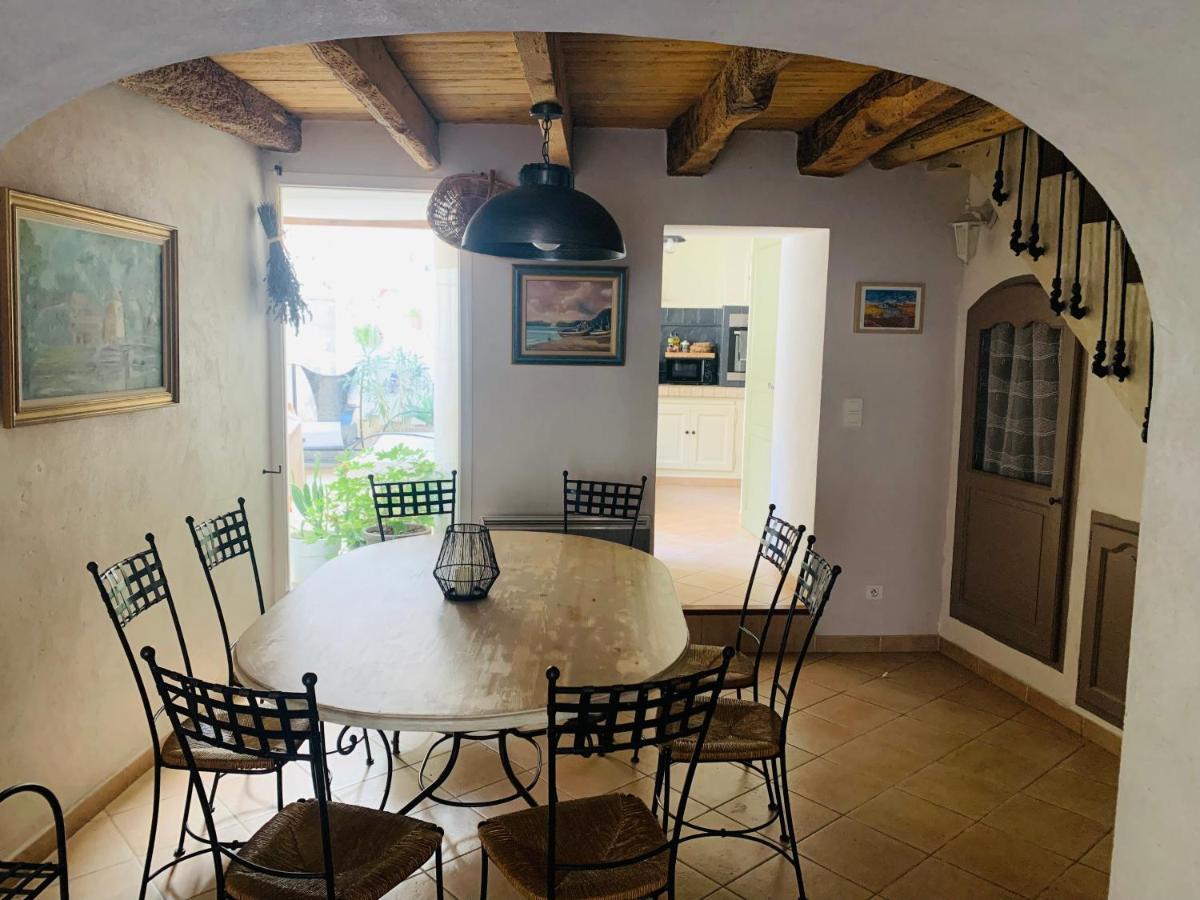 Maison De Village Provencal ヴァラブレーグ エクステリア 写真