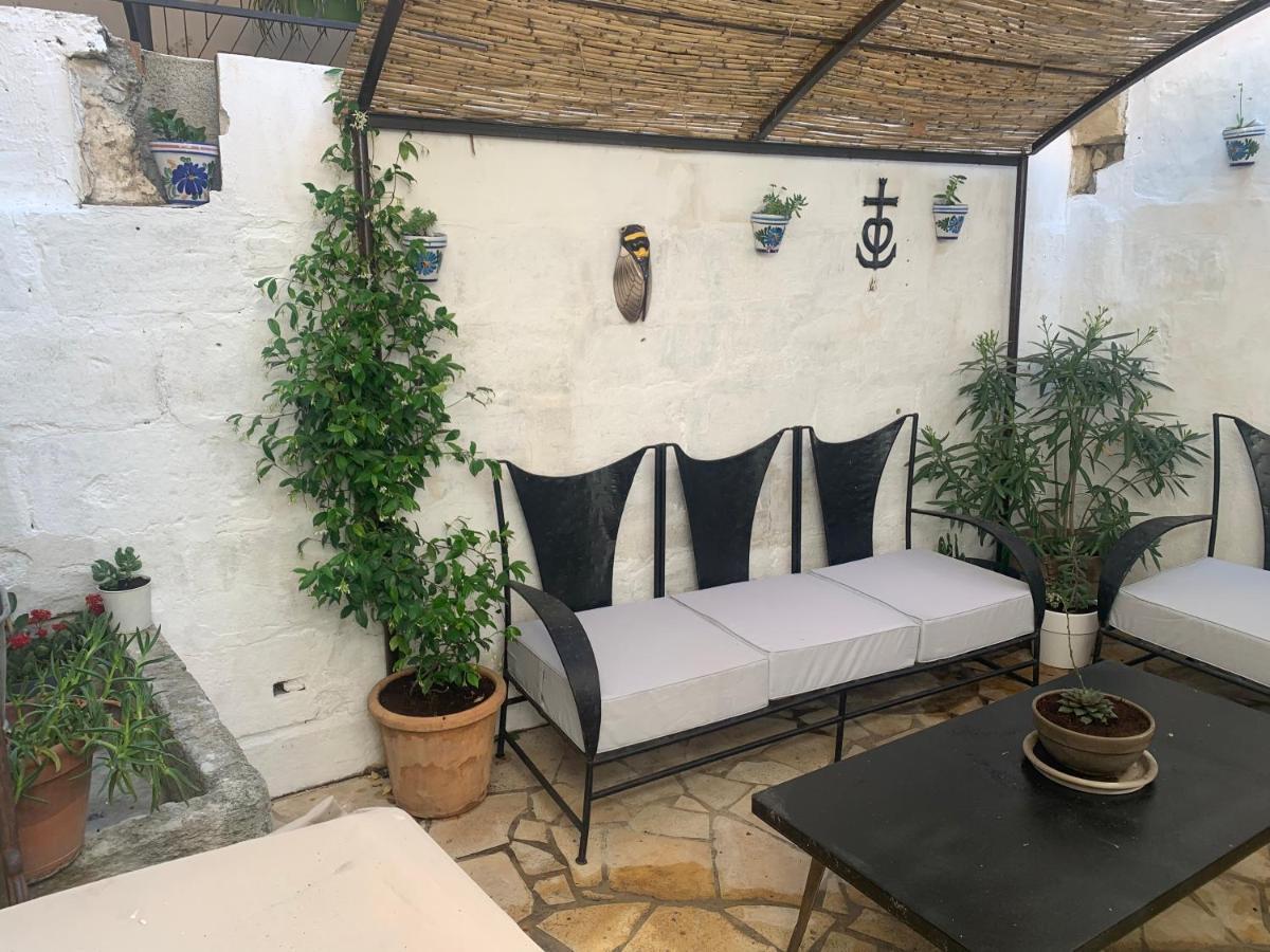 Maison De Village Provencal ヴァラブレーグ エクステリア 写真